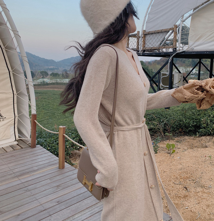 ニットワンピース レディース Aラインワンピース Vネック 無地 長袖 新作 秋冬 着痩せ通勤 きれいめ 結婚式 膝丈ワンピース ロング オシャレ ベルト付き 上品 
