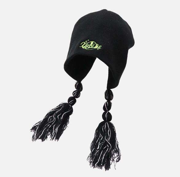 チューヨ ポンポン 耳あて ロゴ ニット帽 韓国 K-POP Y2K ダンス レディース HIPHOP 原宿系 衣装 ストリート オルチャン 