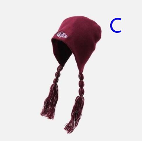 チューヨ ポンポン 耳あて ロゴ ニット帽 韓国 K-POP Y2K ダンス レディース HIPHOP 原宿系 衣装 ストリート オルチャン 