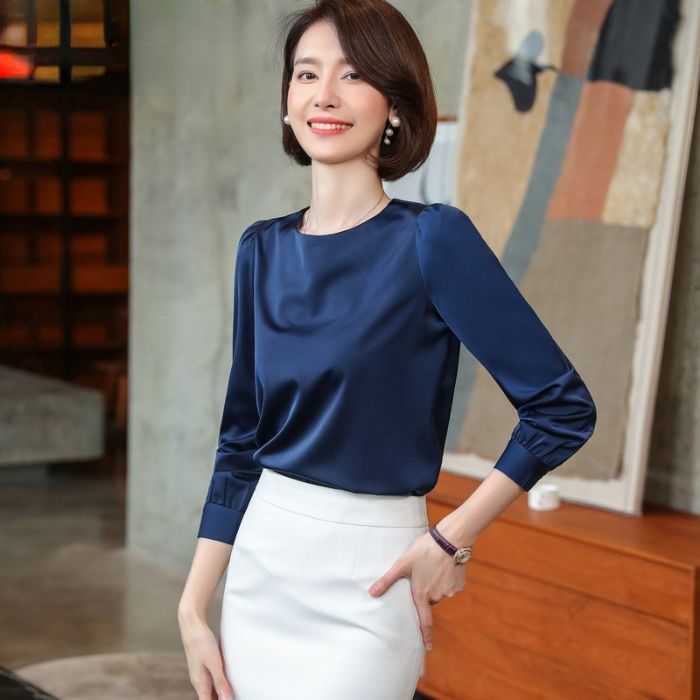 レディースシャツ オフィスシャツ 艶感有り3色選び トップス ブラウス 秋冬 カ オシャレ きれいめ 着痩 ジュアル風 