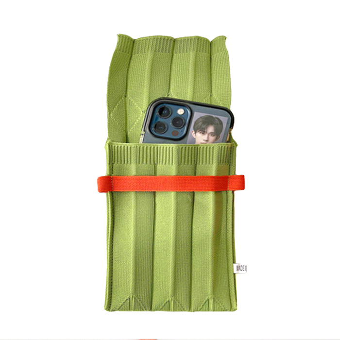 スマホポーチ 全機種対応 プツバッグ 斜めがけ マルチポシェット 縦型 ミニ 軽 小さめ プツ スリム ニット 肩掛け サコッシュバッグ ショルダーバッグ 