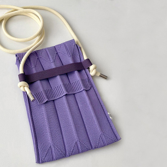 スマホポーチ 全機種対応 プツバッグ 斜めがけ マルチポシェット 縦型 ミニ 軽 小さめ プツ スリム ニット 肩掛け サコッシュバッグ ショルダーバッグ 