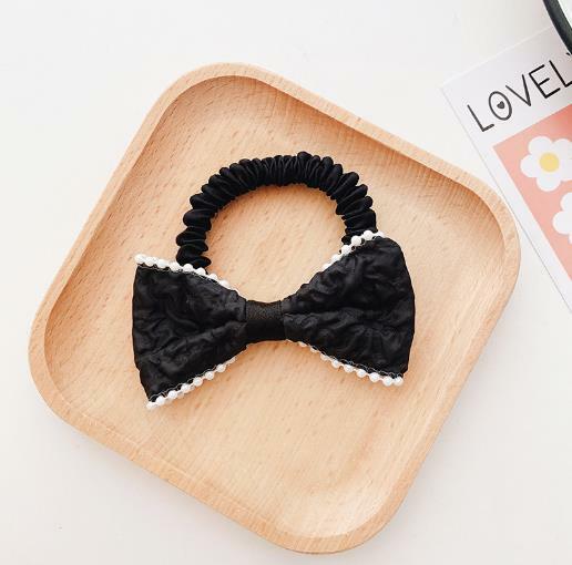 シュシュ ホワイトビーズパイピングリボンスリムシュシュ 新発売セール ヘアゴム  