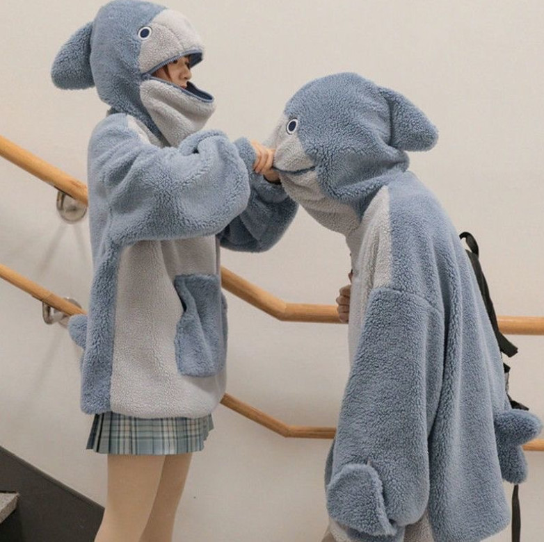 レディース もこもこサメ フード付き カップル ペアお揃い 可愛い 通学 ふわふわ おしゃれ ゆったり 通勤 シンプルカジュアル もこもこ 送料無料 