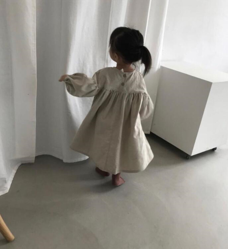 発表会 卒園式 可愛いワンピース 子供の長袖綿麻 九分袖 Aラインワンピ 90CM ファッション 韓国こども服 春と秋 お出かけ おしゃれ 結婚式 子供服 