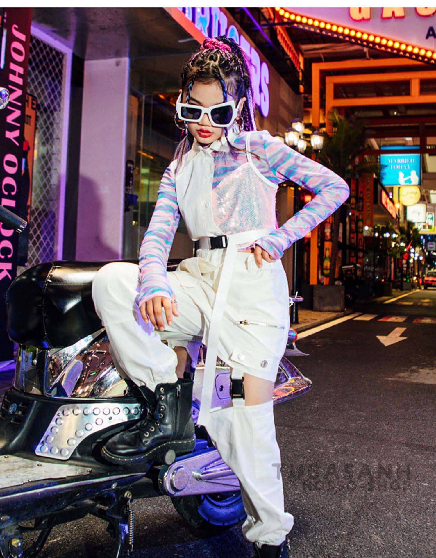 ダンス 衣装 キッズ ガールズ 白 紫 練習着 スパンセットアップ ヒップホップ へそ出し 応援団 HIPHOP 韓国 秋 春 ジャズダンス 綴合す 