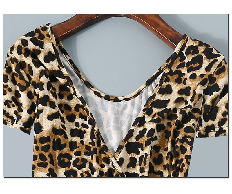 お取り寄せ商品 Tシャツ レディース 半袖 長袖 4S-4XL 大きいサイズ対応 クールネック Vネック 前面背面どちらも着れる トップス コットン ヒョウ柄 