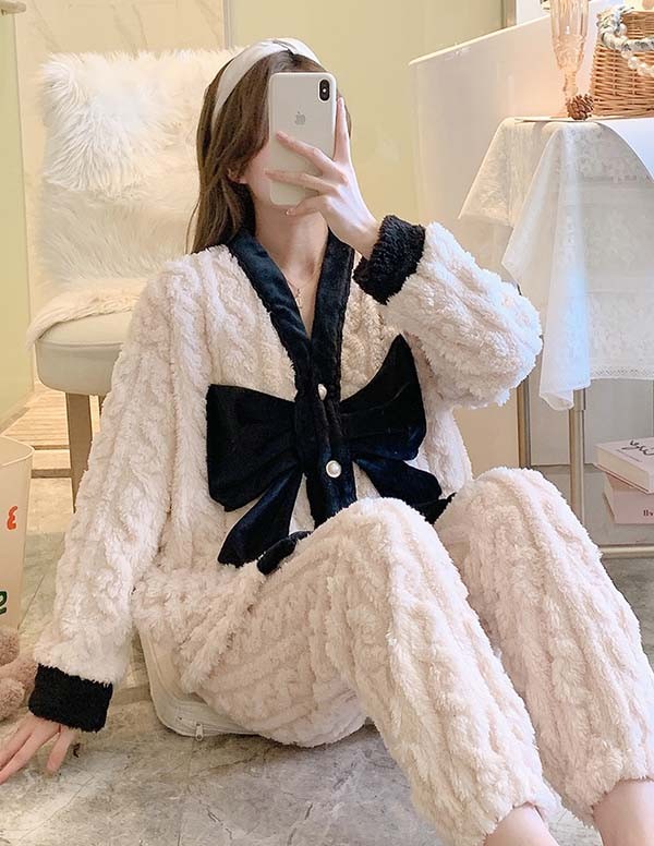 もこもこパジャマ レディース ビッグリボン 冬 かわいい 長袖 プレゼント 上下セット 可愛い 結婚祝い 韓国 部屋着 おうち時間 ルームウェア 