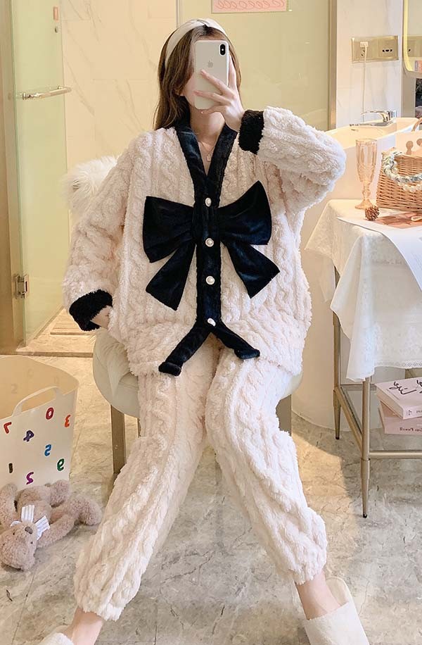 もこもこパジャマ レディース ビッグリボン 冬 かわいい 長袖 プレゼント 上下セット 可愛い 結婚祝い 韓国 部屋着 おうち時間 ルームウェア 