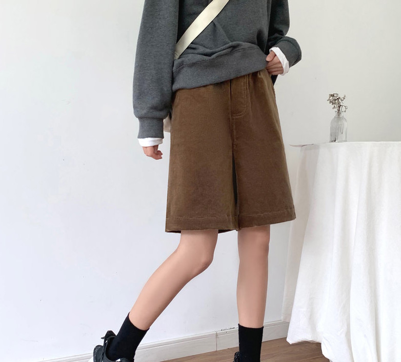 ワイドパンツ レディース パンツ コーデュロイ ハーフパンツ ゆったり ウエストゴム 履きやすい ワイド ガウチョパンツ 上品 暖かい 秋冬 