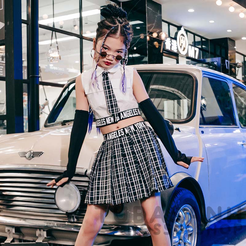 キッズ ダンス衣装 ガールズ ヒップホップ ジャズダンス 韓国 チアガール へそ出し アップチア セーラー服 制服 練習着 セット 黒 白 応援団 
