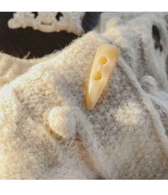 送料無料 ニットカーディガン 厚手 ダッフルボタン レディース カーデ 丸首 コーディガン ボタンカーディガン 厚手ニット レトロ 花柄 ショートカーディガン 