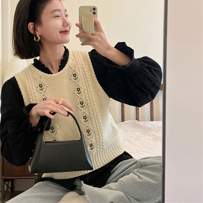 送料無料 ニットベスト 花柄 レディース ケーブル編み ニット レトロ クルーネック 重ね着 プルーオーバー 秋 ジレベスト ジレ 春花柄ベスト ベスト 