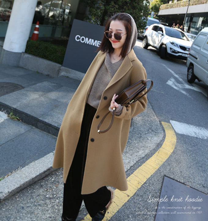 ニットレディース ニット Vネック 薄手 秋 。送料無料 ホワイト フリーサイズ グレー ブルー ベージュ ブラック 