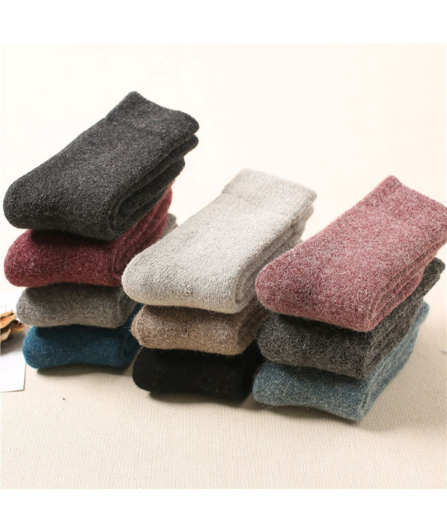 送料無料 ウールソックス レディース 厚手 靴下 メンズ クルーソックス 冬 暖かい 女性 無地 男性 靴下 ソックス ビジネスソックス 冷え ウール混 