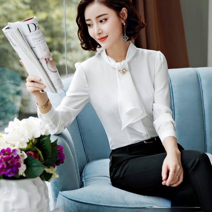 レディース シャツ ママシャツ 仕事服 2色選び トップス 着痩 ブラウス Vネック きれいめ オシャレ カジュアル風 春夏 長袖 