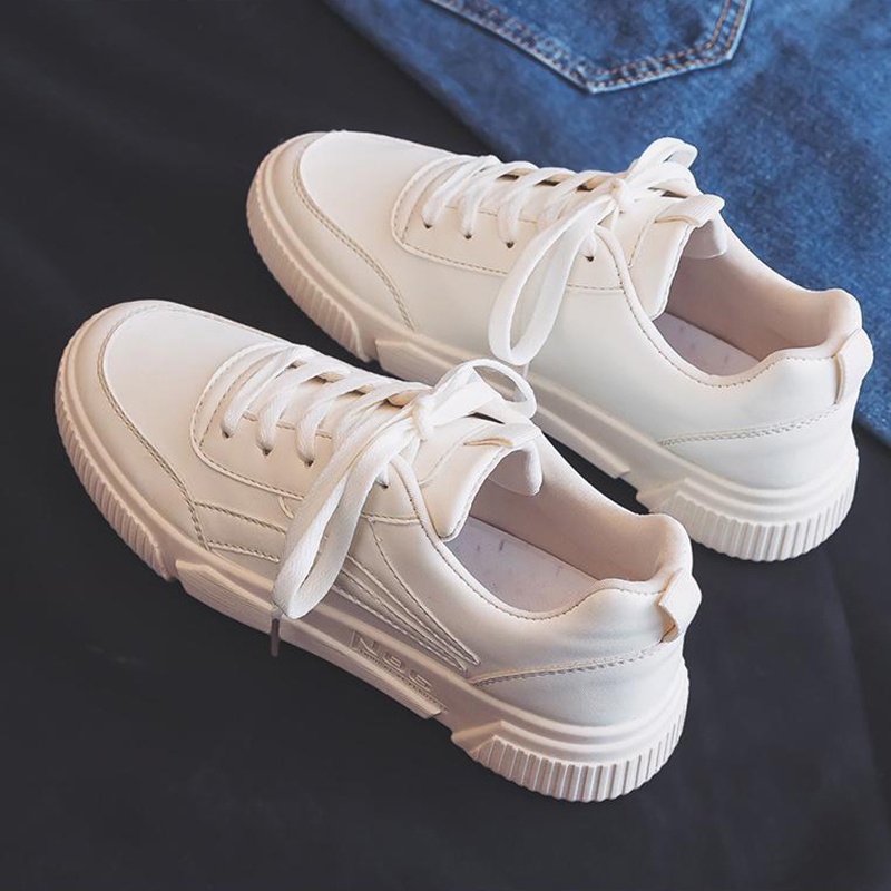 通気 もちがいい スニーカー カジュアル ローカット 通気 厚底 滑り止め 学生 コーデ 着痩せ スポーツ ウォーキング お洒落 春夏 美脚 