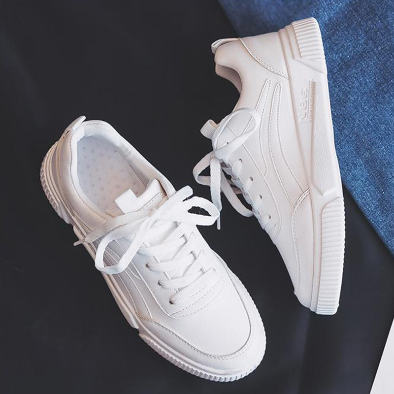 通気 もちがいい スニーカー カジュアル ローカット 通気 厚底 滑り止め 学生 コーデ 着痩せ スポーツ ウォーキング お洒落 春夏 美脚 