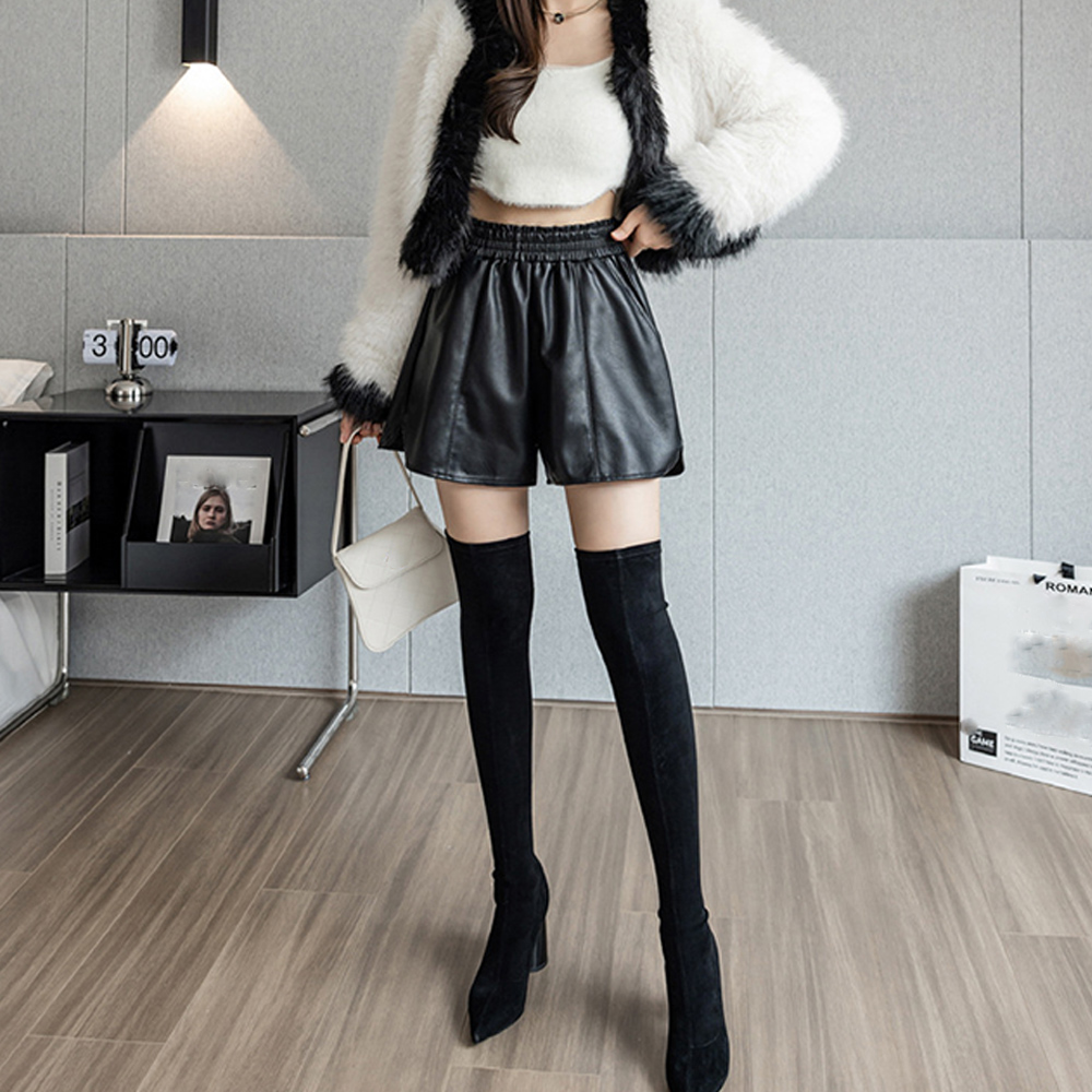 PUレザー ショートパンツ レディース 。可  