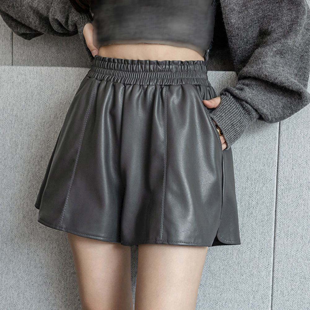 PUレザー ショートパンツ レディース 。可  