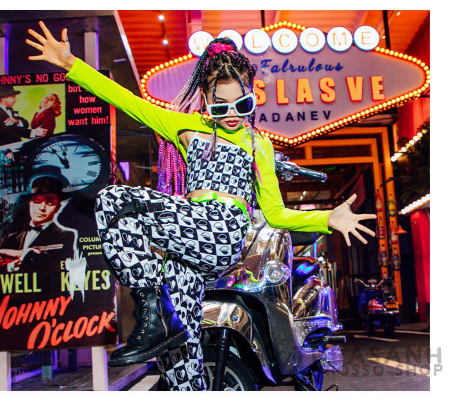 ダンス 衣装 キッズ チアガールズ 緑 黒 パンツ 春 ヒップホップ 白 心 HIPHOP 韓国 秋ジャズダンス 応援団 練習着 セットアップ 