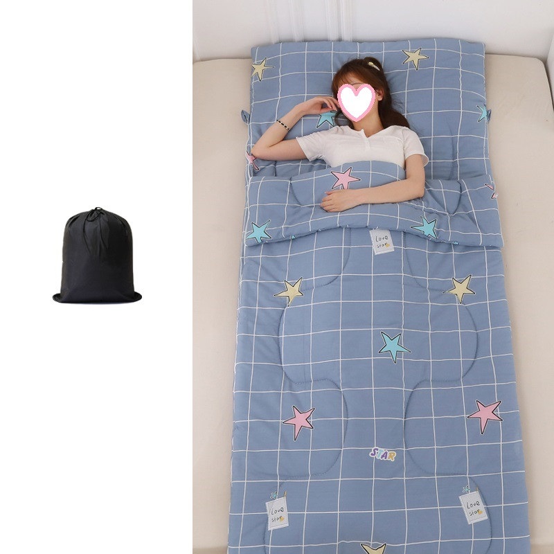 寝袋 シュラフ封筒型 軽量 保温 スリーピングバッグ アウトドア 登山 丸洗い可能 避難用 車中泊 キャンプ 収納パック付き 春夏秋冬 防災用 コンパクト 