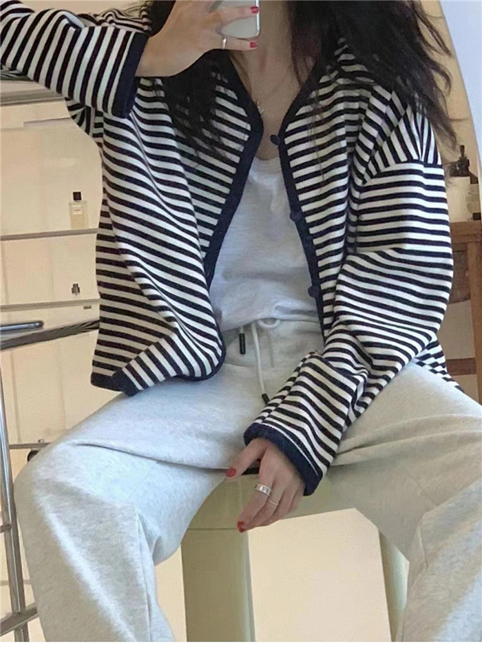 ニットカーディガン リングスナップ レディース 長袖 秋 アウター ボーダー柄 大きいサイズ ショート丈 ゆったり 秋冬 体型カバー ニット可愛い ストライブ 