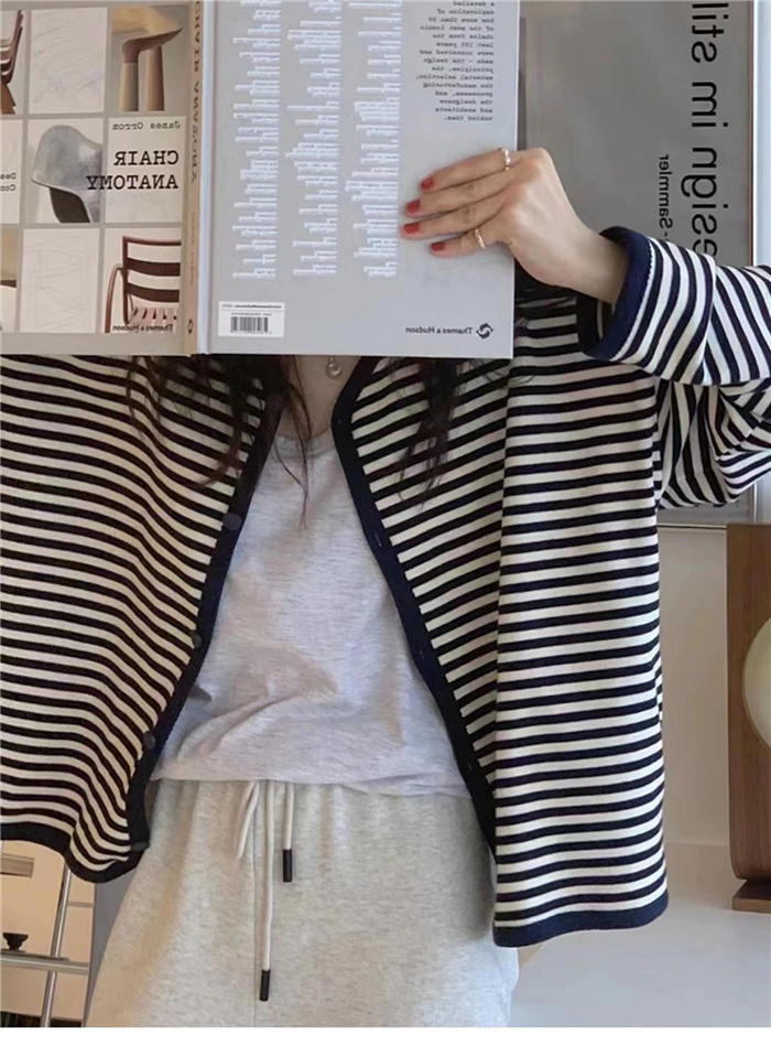 ニットカーディガン リングスナップ レディース 長袖 秋 アウター ボーダー柄 大きいサイズ ショート丈 ゆったり 秋冬 体型カバー ニット可愛い ストライブ 