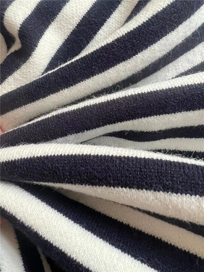 ニットカーディガン リングスナップ レディース 長袖 秋 アウター ボーダー柄 大きいサイズ ショート丈 ゆったり 秋冬 体型カバー ニット可愛い ストライブ 