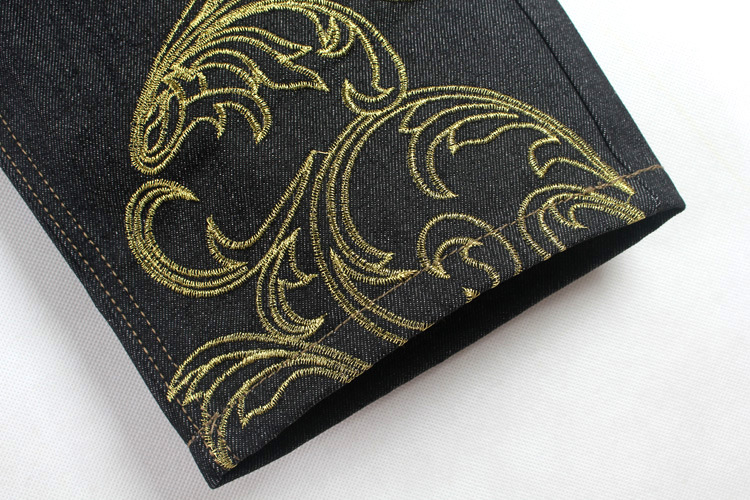 ジーンズ 大きいサイズ メンズ デニム ゆったり 刺繍入り カッコイイ ズボン ルーズストレート ストリート系 個性 太め おしゃれ デザイン ボ 
