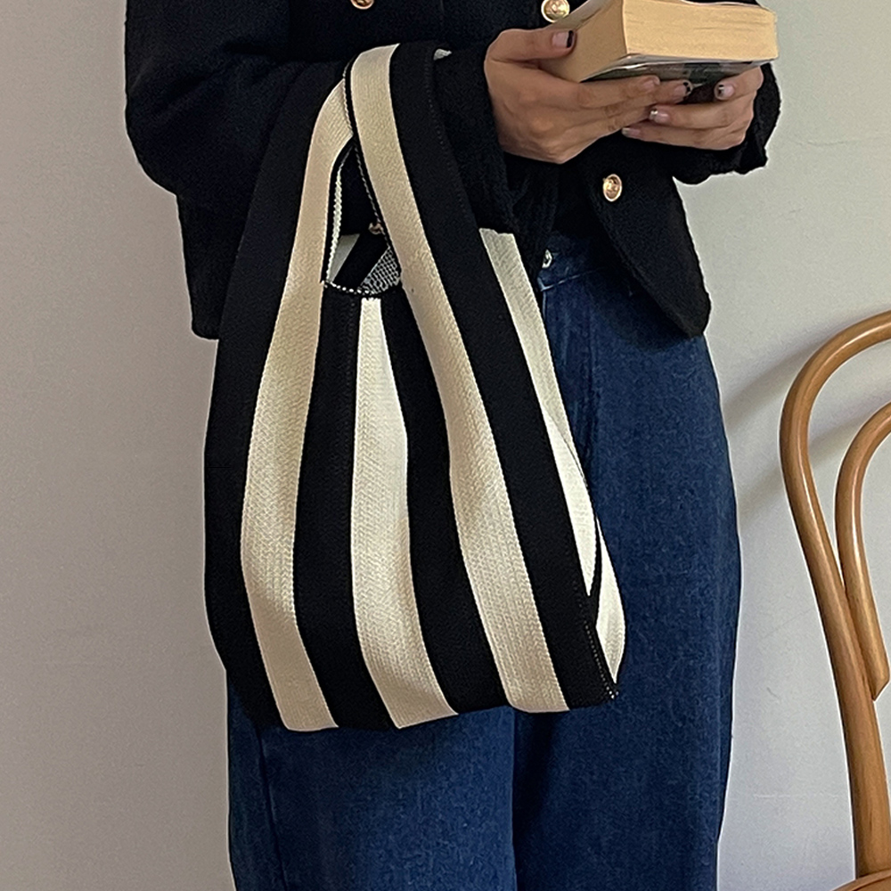 ニットバッグ トートバッグ バイ。可  