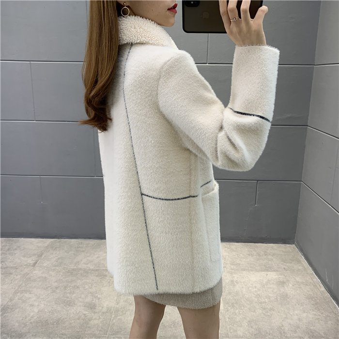 ファーコート レディース ショートボアコート ボアジャケット 大きいサイズ 秋冬 もこもこ ファー ショート丈厚手 大人 アウター 防寒 軽い 体型カバー 
