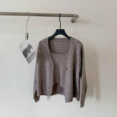 送料無料 ニットカーディガン レディース キャミソール 2点セット 春 秋 ニットコーディガン コーディガン ニットキャミ カーディガン ワンボタンVネック 