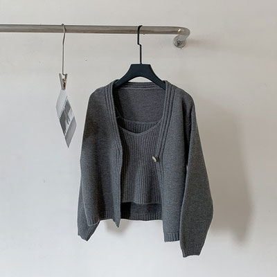 送料無料 ニットカーディガン レディース キャミソール 2点セット 春 秋 ニットコーディガン コーディガン ニットキャミ カーディガン ワンボタンVネック 