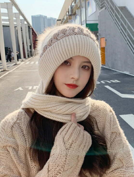 帽子 マフラー一体型ポンポンニット帽 新発売セール  