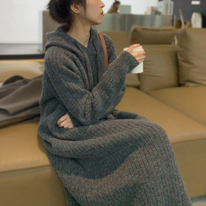 ニットワンピース レディース 秋冬 長袖 きれいめ 40代 ニット秋 ミモレ 着痩せ ロングワンピース 通勤オシャレ フード付き ニット 上品 