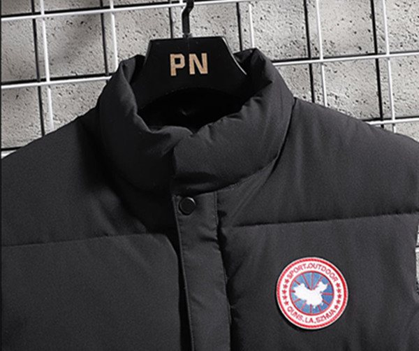 冬 新品 中綿ベスト メンズ ベスト ジャケット 秋冬 メンズ ベスト アウター 中綿入り 中綿ベスト 中綿 ファッション 無地 軽量 アウター オシャレ 暖かい 冬 