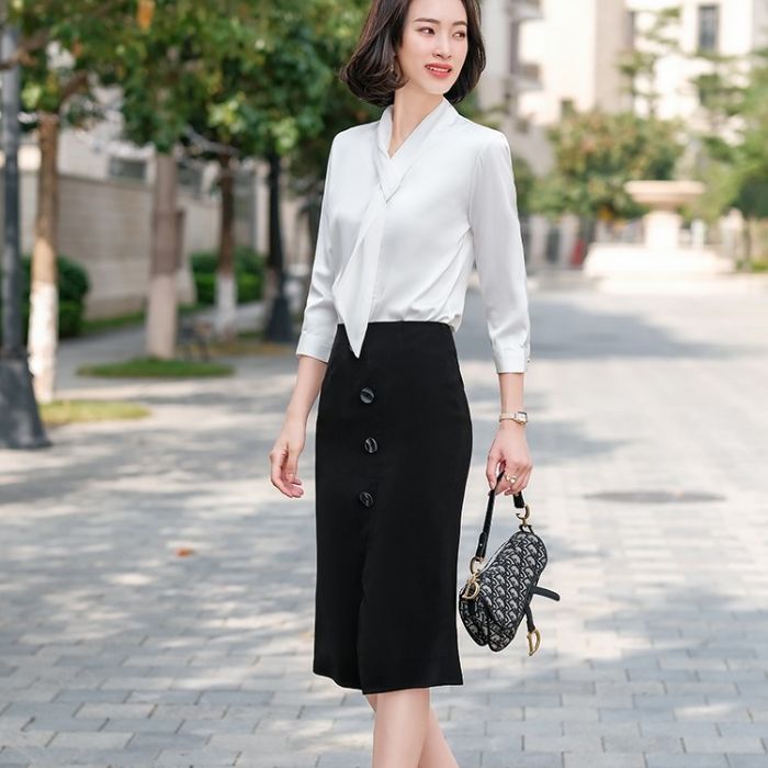 レディース シャツ 爽やかな色合い 3色選び トップス Vネック カジュアル風 オシャレ きれいめ ブラウス 着痩 春夏 