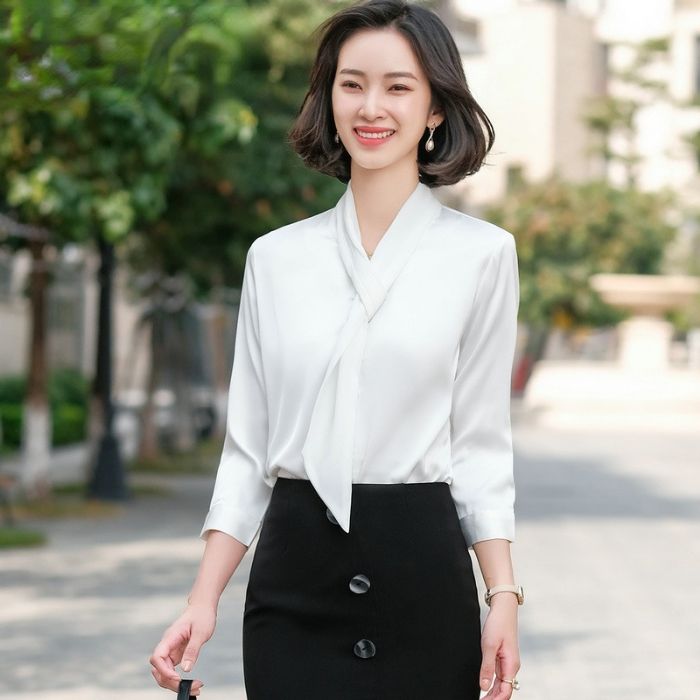 レディース シャツ 爽やかな色合い 3色選び トップス Vネック カジュアル風 オシャレ きれいめ ブラウス 着痩 春夏 