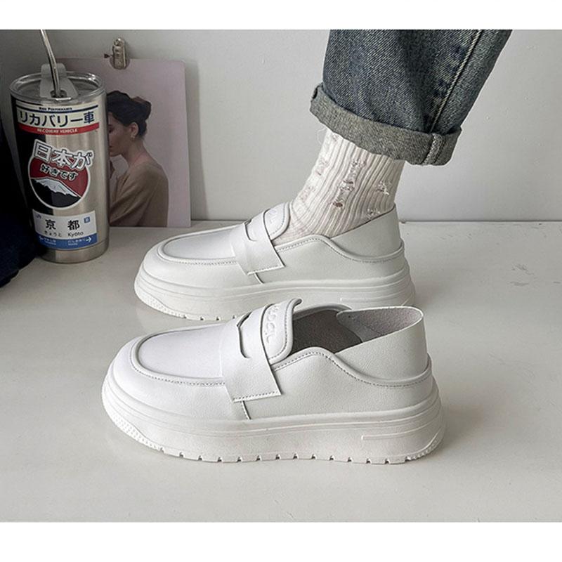 ローファー レディース スリッポン 厚底 柔らかいソール 痛くない 走れる 衝撃吸収 美脚 日常着用 歩きやすい 通勤 滑り止め モカシン 