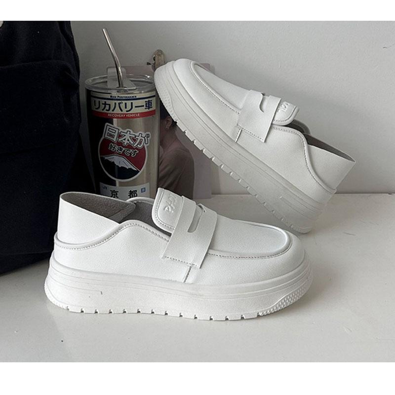 ローファー レディース スリッポン 厚底 柔らかいソール 痛くない 走れる 衝撃吸収 美脚 日常着用 歩きやすい 通勤 滑り止め モカシン 