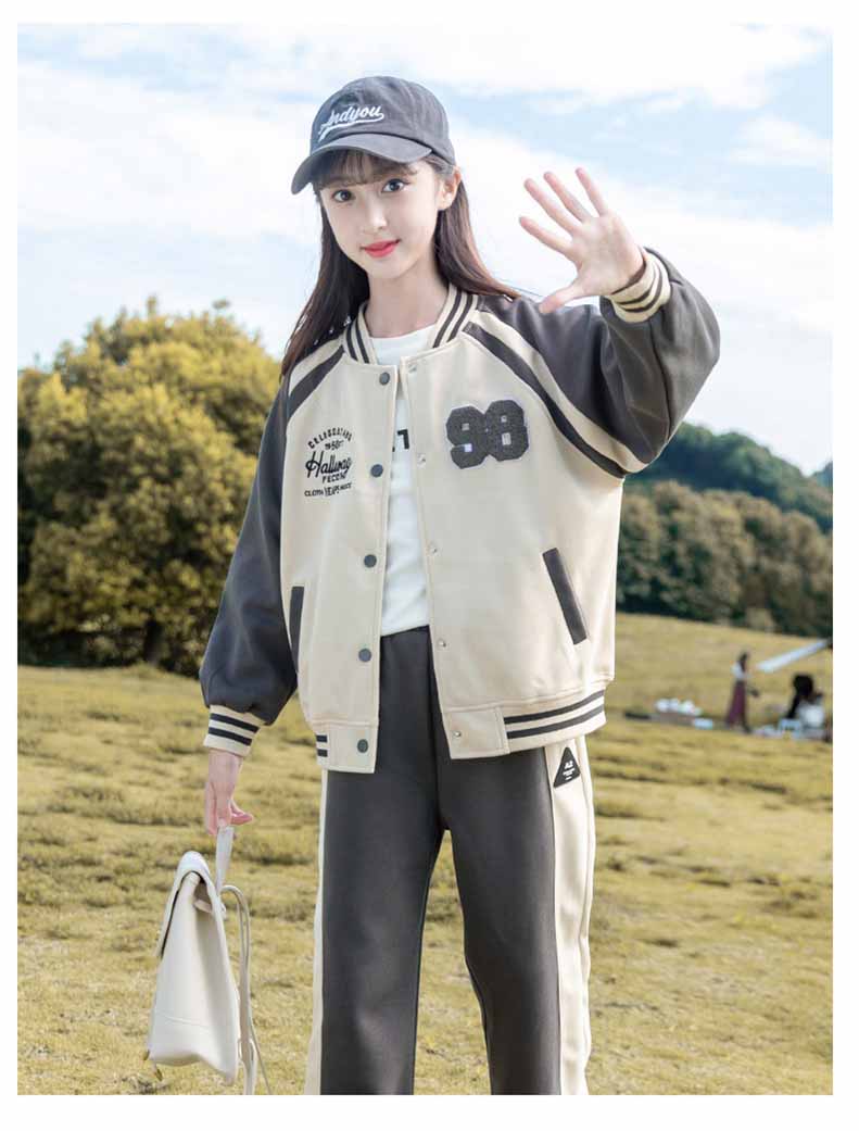 ジャージ 上下 子供服女の子 送料無料 スポーツウェアユニセックス セットアップ トレーニングウェア ランニングウェア イベント 文化祭 学園祭 ユニフォーム 