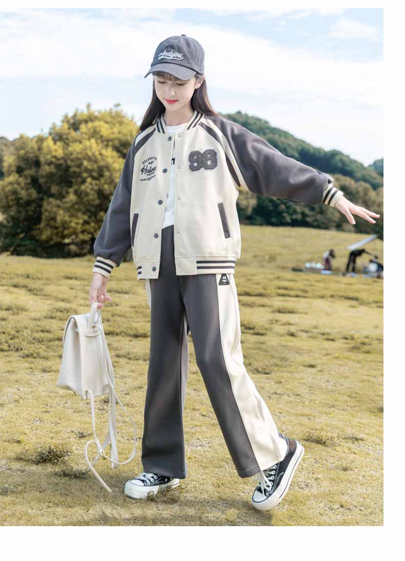 ジャージ 上下 子供服女の子 送料無料 スポーツウェアユニセックス セットアップ トレーニングウェア ランニングウェア イベント 文化祭 学園祭 ユニフォーム 