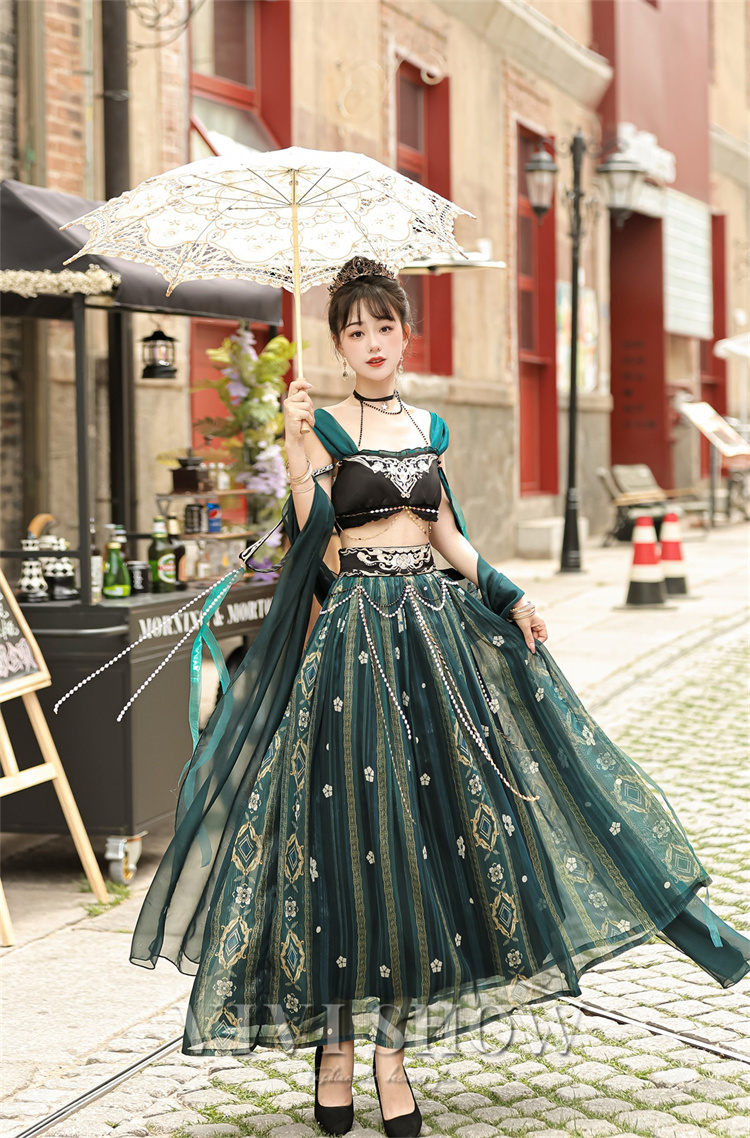 レディース ワンピース ワンピ 肩だし ロング丈 コスチューム風 おしゃれ 個性的 かわいい イベント オリエンタル パーティー エスニック 