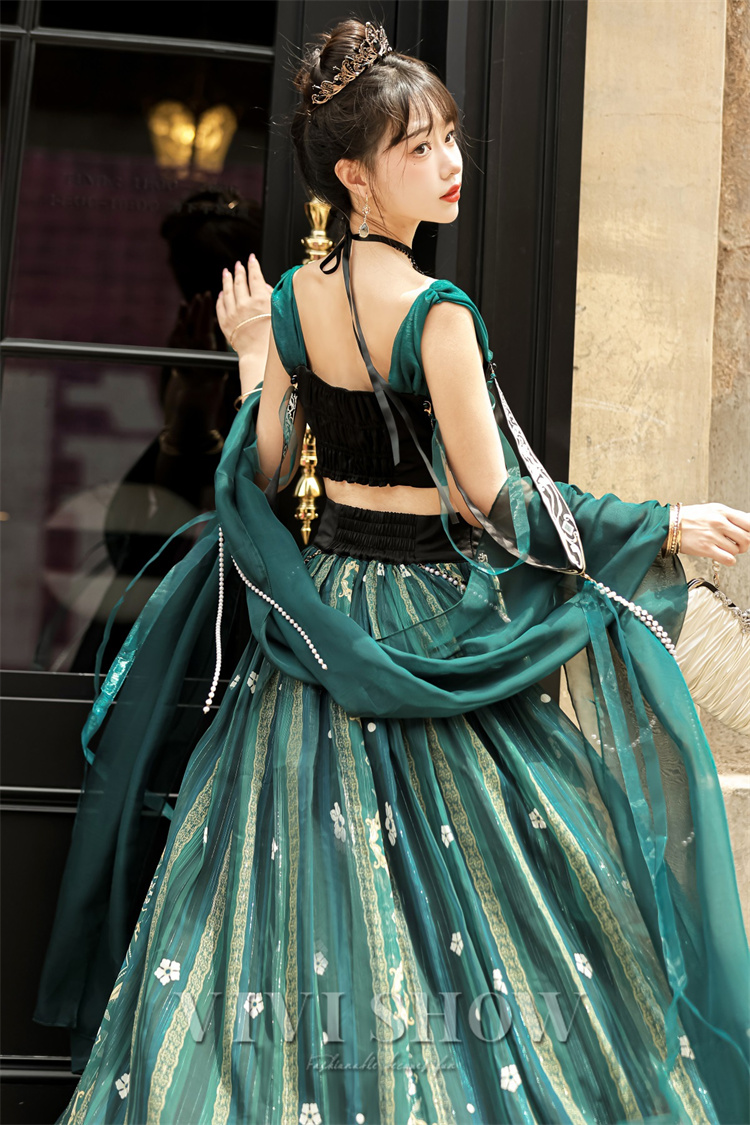 レディース ワンピース ワンピ 肩だし ロング丈 コスチューム風 おしゃれ 個性的 かわいい イベント オリエンタル パーティー エスニック 