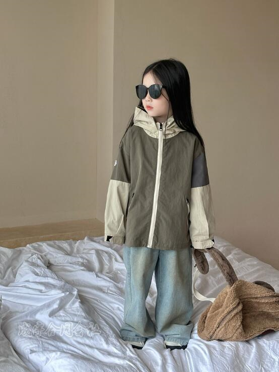 子供服 ウィンドブレーカー キッズ 女の子 ジップアップマウンテン長袖ジャケット ブルゾンジャンパー 女児 お出かけ ジュニア 