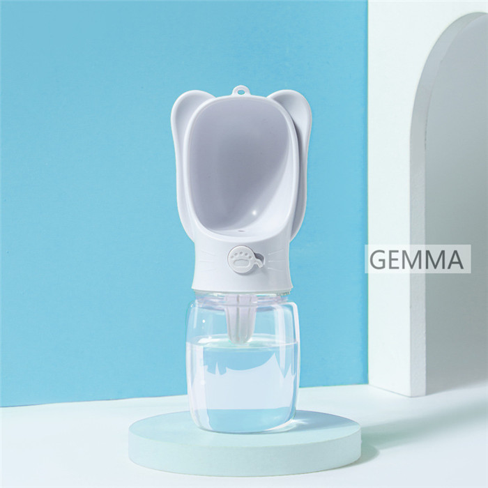 ウォーターボトル 350ML 550ML 犬用 携帯水筒 ペット用 散歩 散歩 おやつ入れ お出かけ 給水 水飲み器 餌 