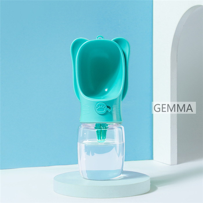 ウォーターボトル 350ML 550ML 犬用 携帯水筒 ペット用 散歩 散歩 おやつ入れ お出かけ 給水 水飲み器 餌 