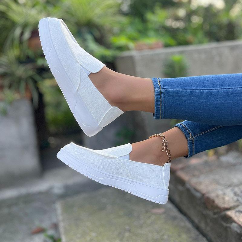 ローファー レディース スリッポン 厚底 柔らかいソール 痛くない 通勤 滑り止め 美脚 日常着用 走れる 衝撃吸収 モカシン 歩きやすい 