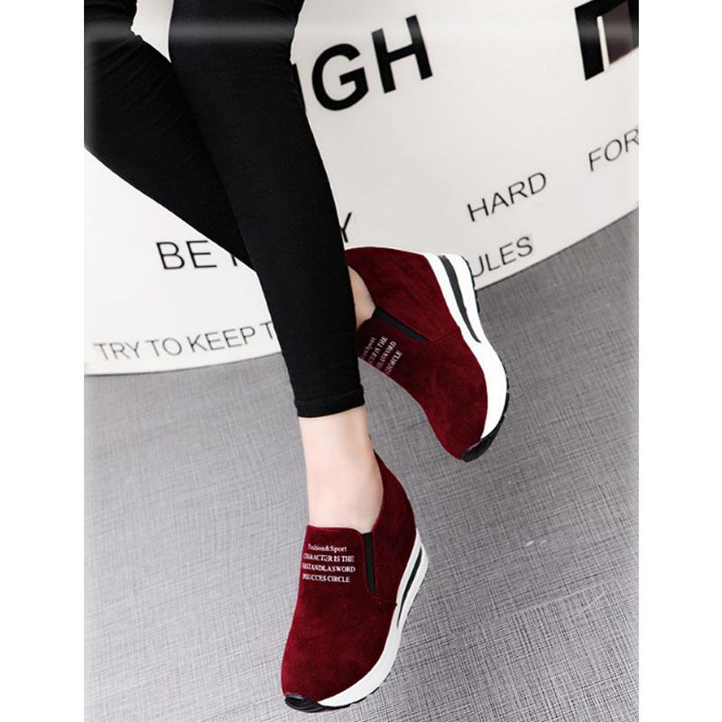 ローファー レディース スリッポン 厚底 柔らかいソール 痛くない 美脚 日常着用 歩きやすい 滑り止め 走れる 衝撃吸収 モカシン 通勤 